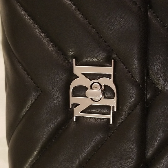 Badgley MISCHKA Mini Chevron-Quilted Vegan Leather Crossbody Bag - Picture 8 of 15